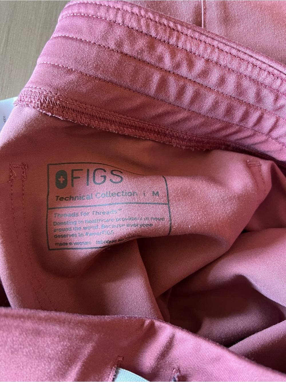 Figs Scrun Set Medium - Picture 3 of 7